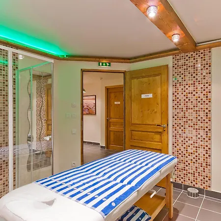 Les Balcons De Belle Plagne 4*