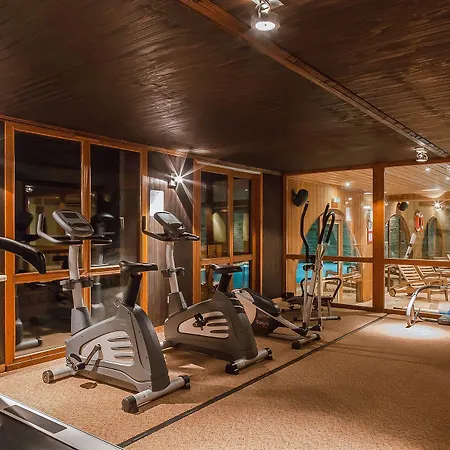 Les Balcons De Belle Plagne Aparthotel La Plagne