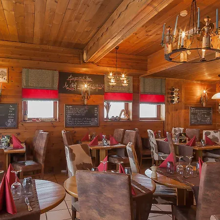 Les Balcons De Aparthotel 4*