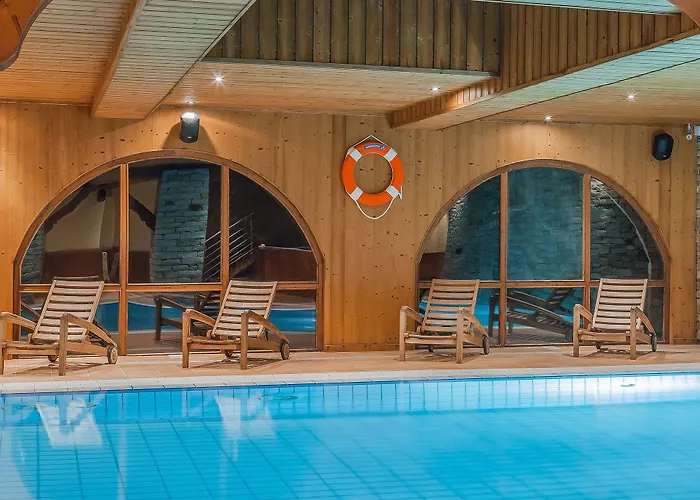 Aparthotel Résidence Les Balcons De Belle Plagne 4*